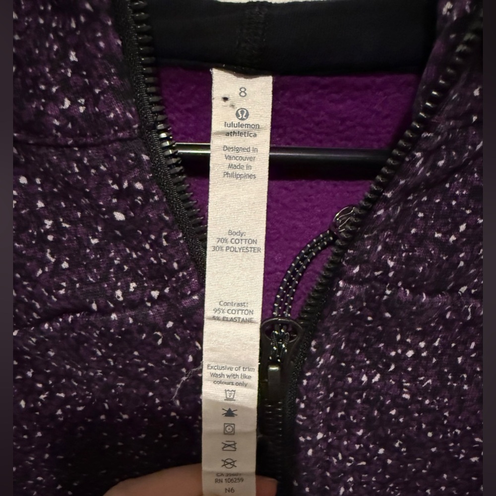 ❤️Lululemon Scuba Hoodie III Size 8❤️ - Picture 3 of 12